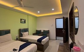 Queens Residency - Kochi